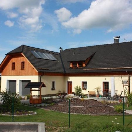 Apartmany Hodonin Zdikov ภายนอก รูปภาพ